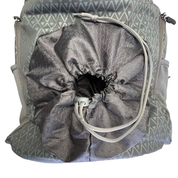 Point 3 Grey With Mesh & Ball Compartment Road Trip 2.0 Basketball Backpack - Picture 9 of 16